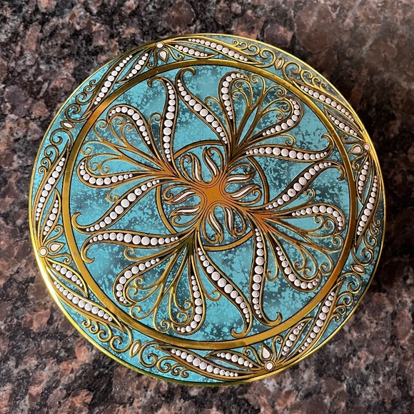 Vintage Blue and Gold Dahr Decorative Tin - Picture 2 of 6